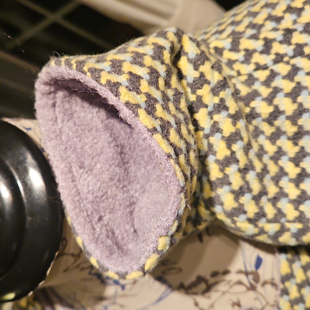 Jacket- Buttons- Sm. - Picture 7 of 12